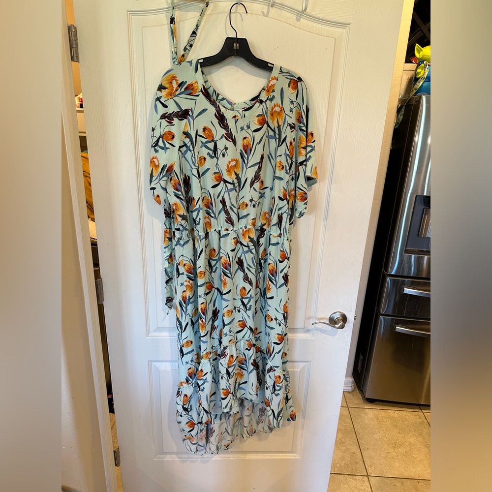 Ava & Viv Light Blue Floral High-Low Dress with Yellow Orange Blooms